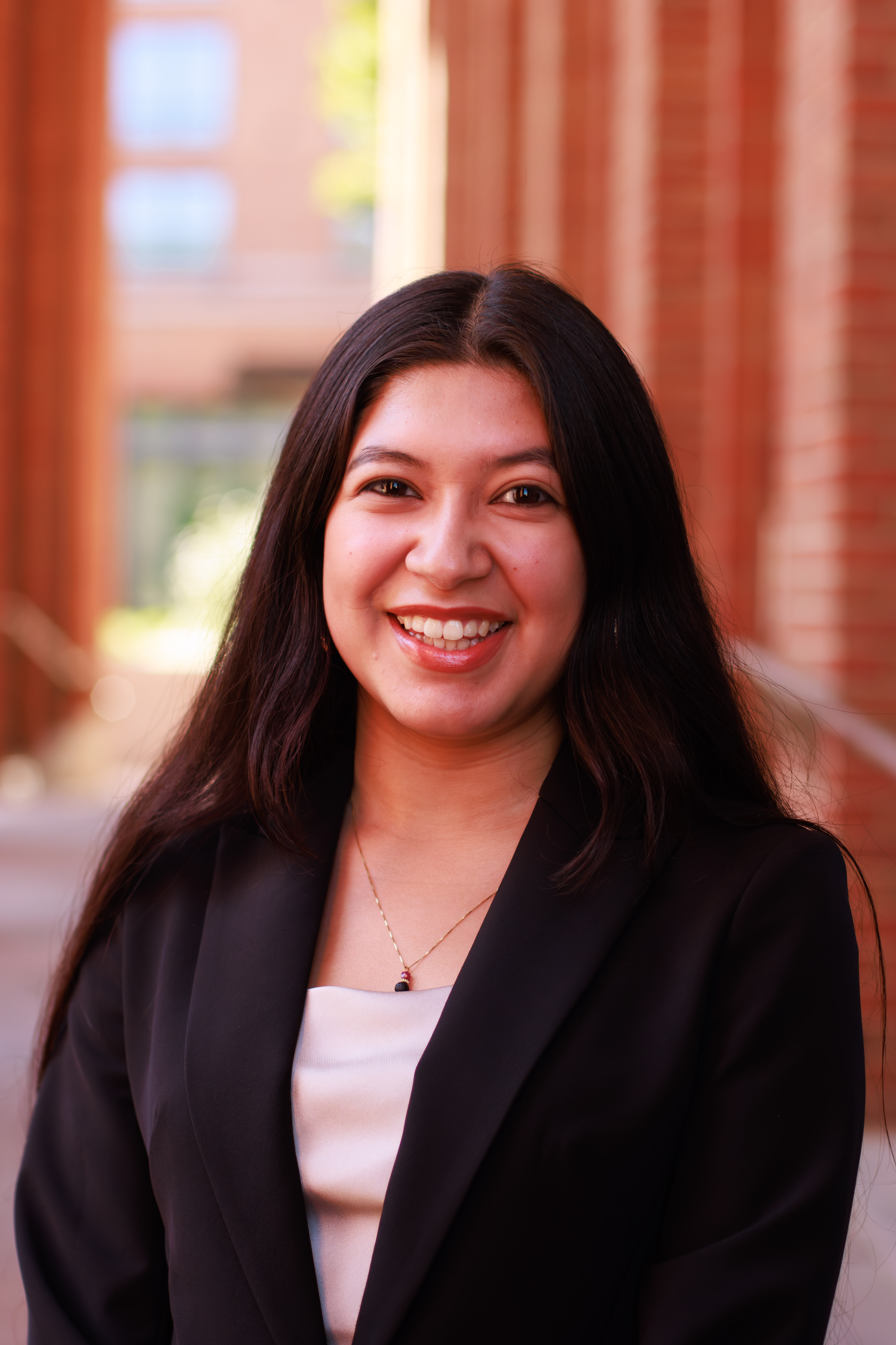 Olivia Alvarez Headshot